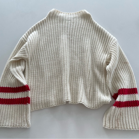 Design Lab Lord & Taylor Cream Mock Neck Sweater Bell Sleeves Red Stripes XS - Picture 3 of 5